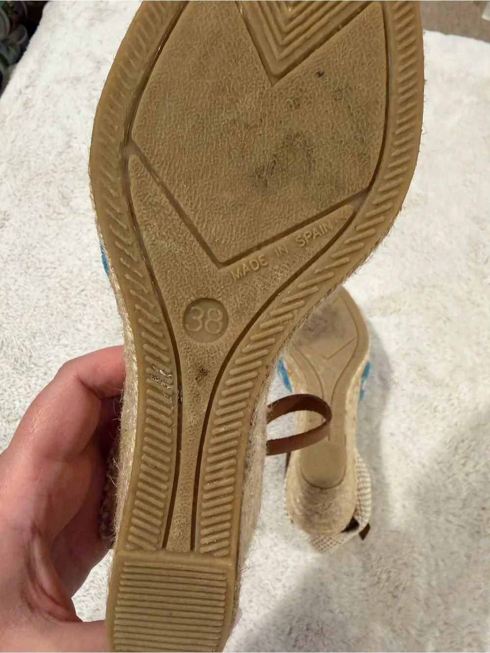 anthropologie critter wedge sandals size 7-7.5